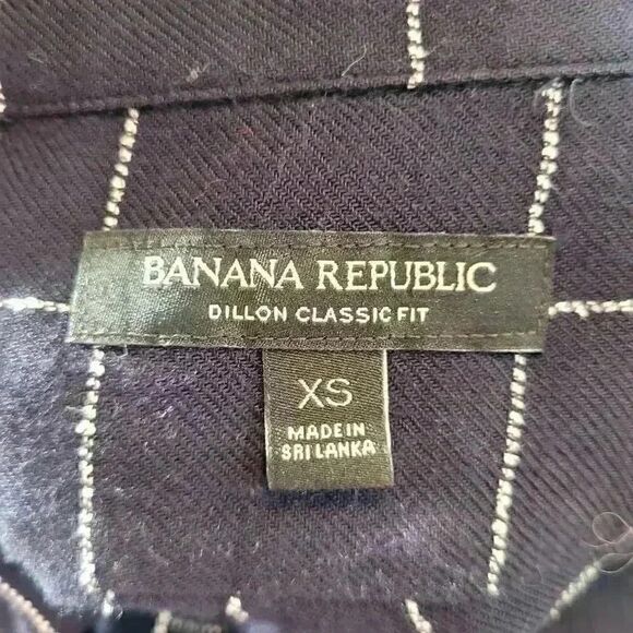 Banana Republic Women's Navy & Cream Rayon Dillon Classic Fit Button Down Shirt - Picture 5 of 11